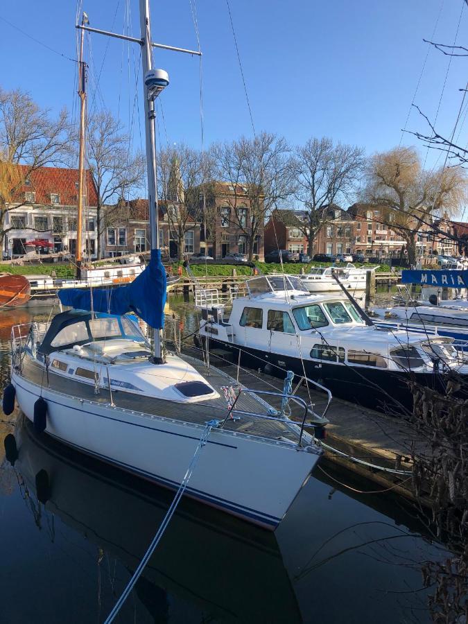 Hotel Boot & Breakfast - Slapen Op Het Water Enkhuizen Exterior foto